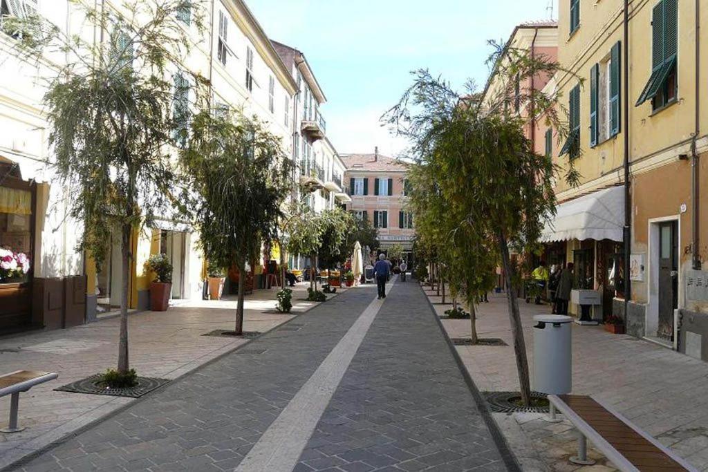 Appartamento Casa Dionisia Diano Marina Esterno foto